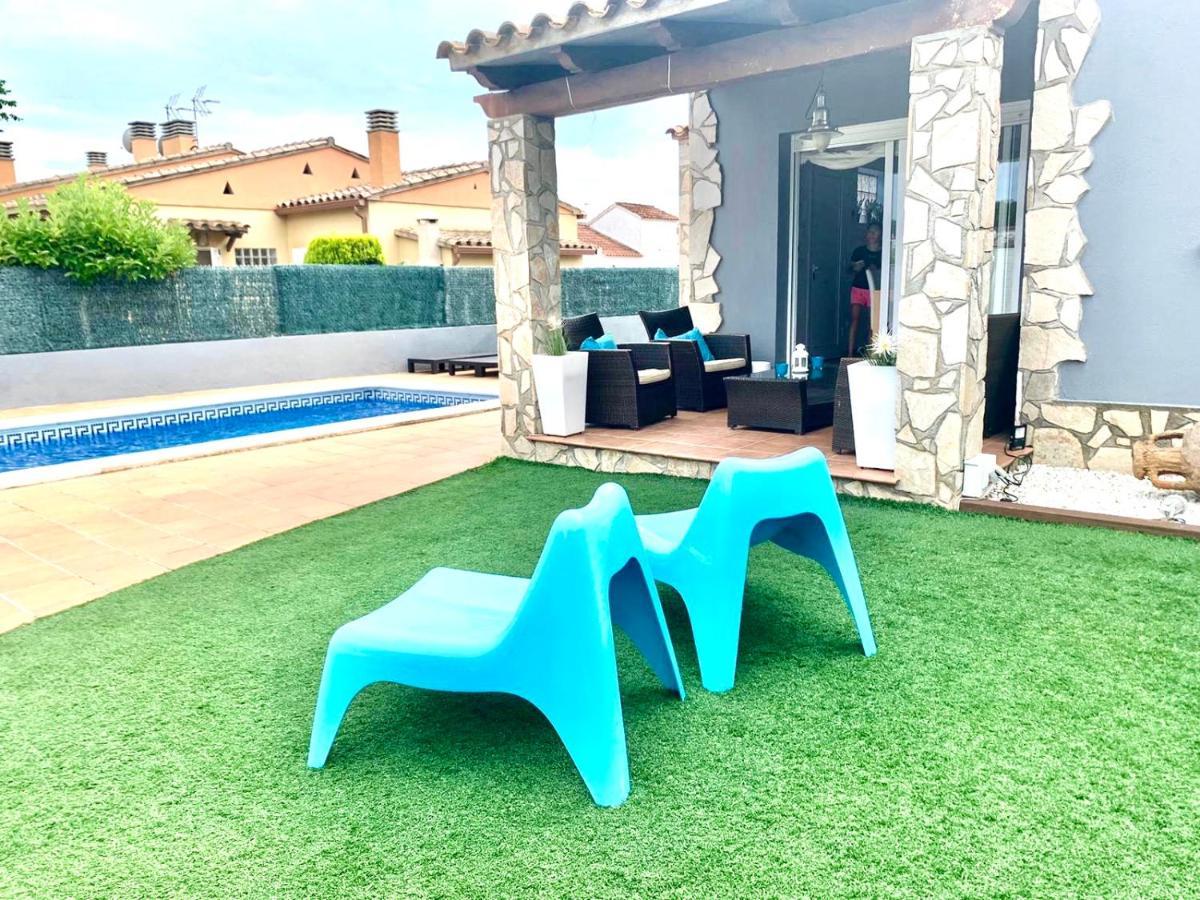 L' EscalaCasa En L Escala Con Piscina Y Wifi Free别墅 外观 照片
