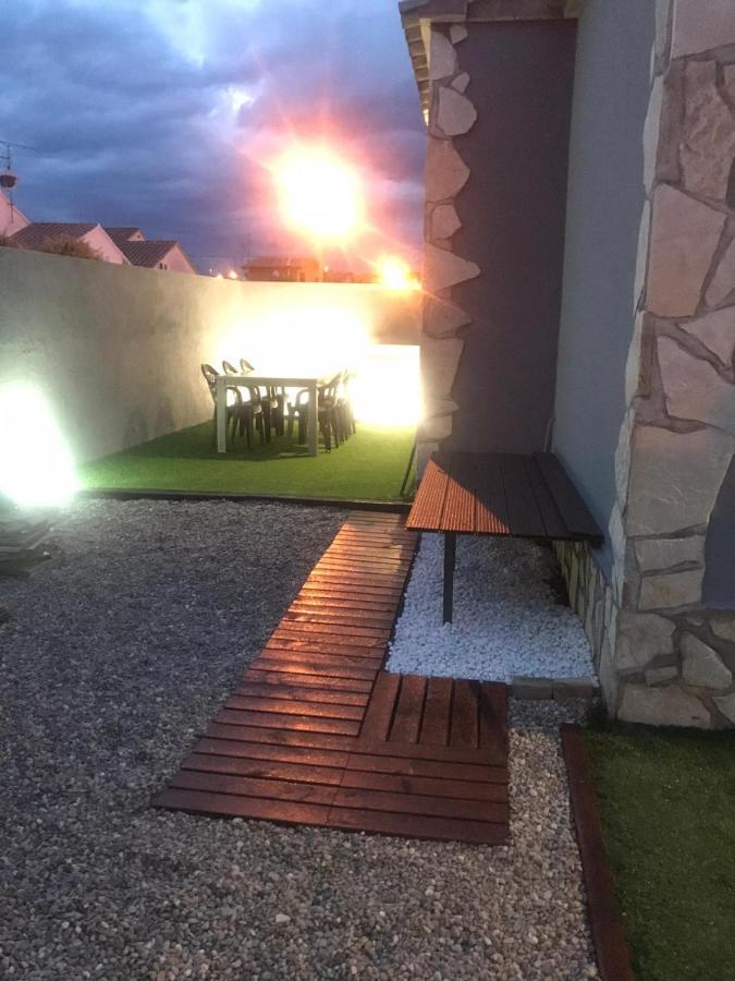 L' EscalaCasa En L Escala Con Piscina Y Wifi Free别墅 外观 照片