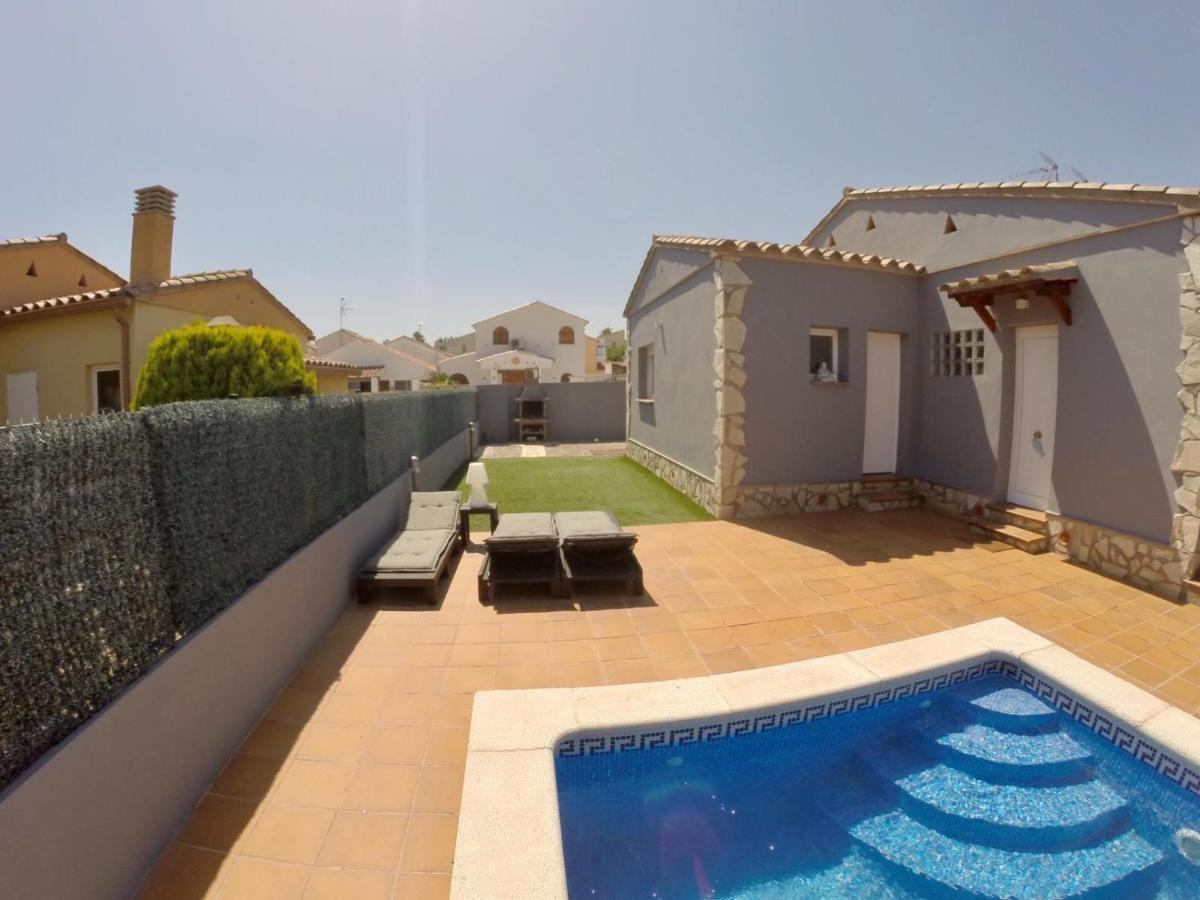 L' EscalaCasa En L Escala Con Piscina Y Wifi Free别墅 外观 照片
